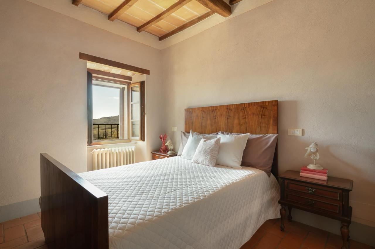 Noi2+2 Vacanze - App. ANDREA Contignano Exterior foto